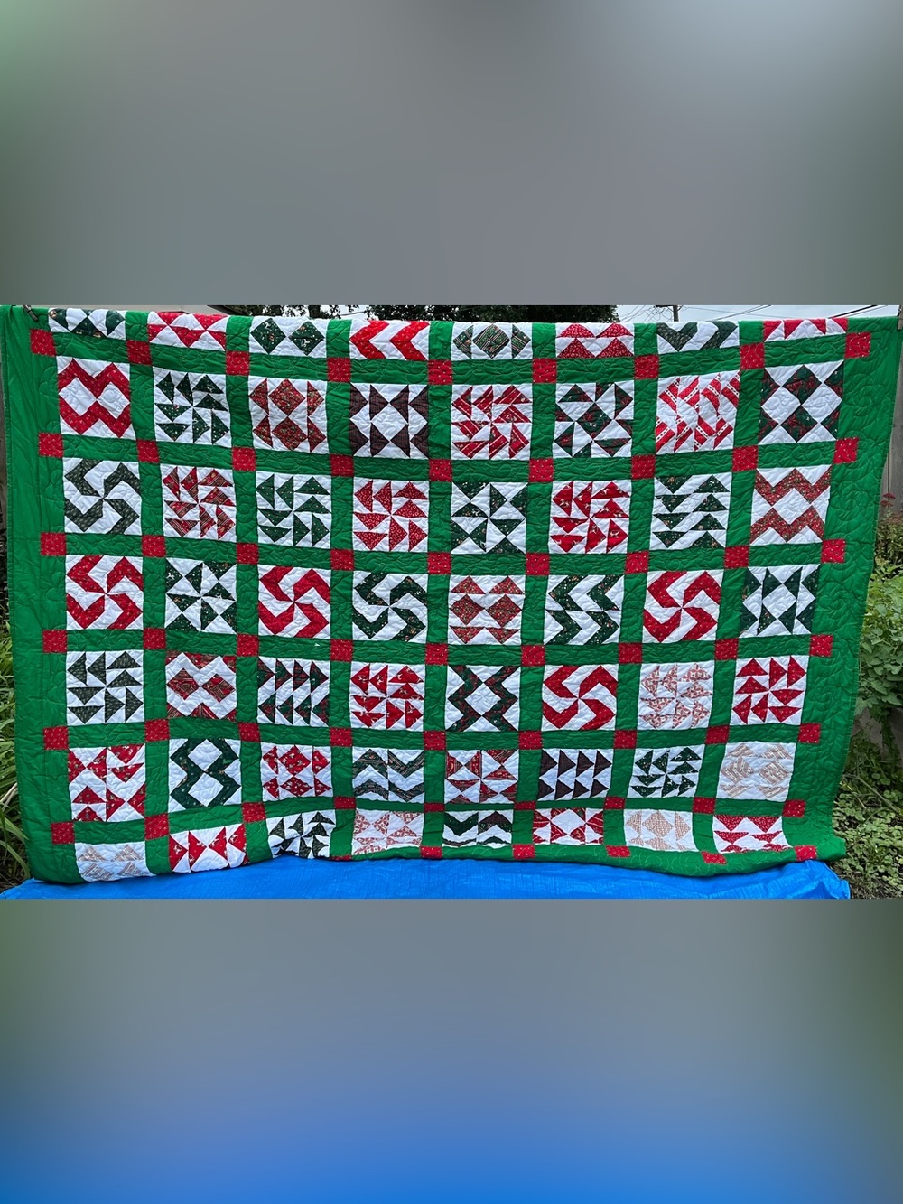 Christmas Quilt, patchwork - Picture 3 of 7